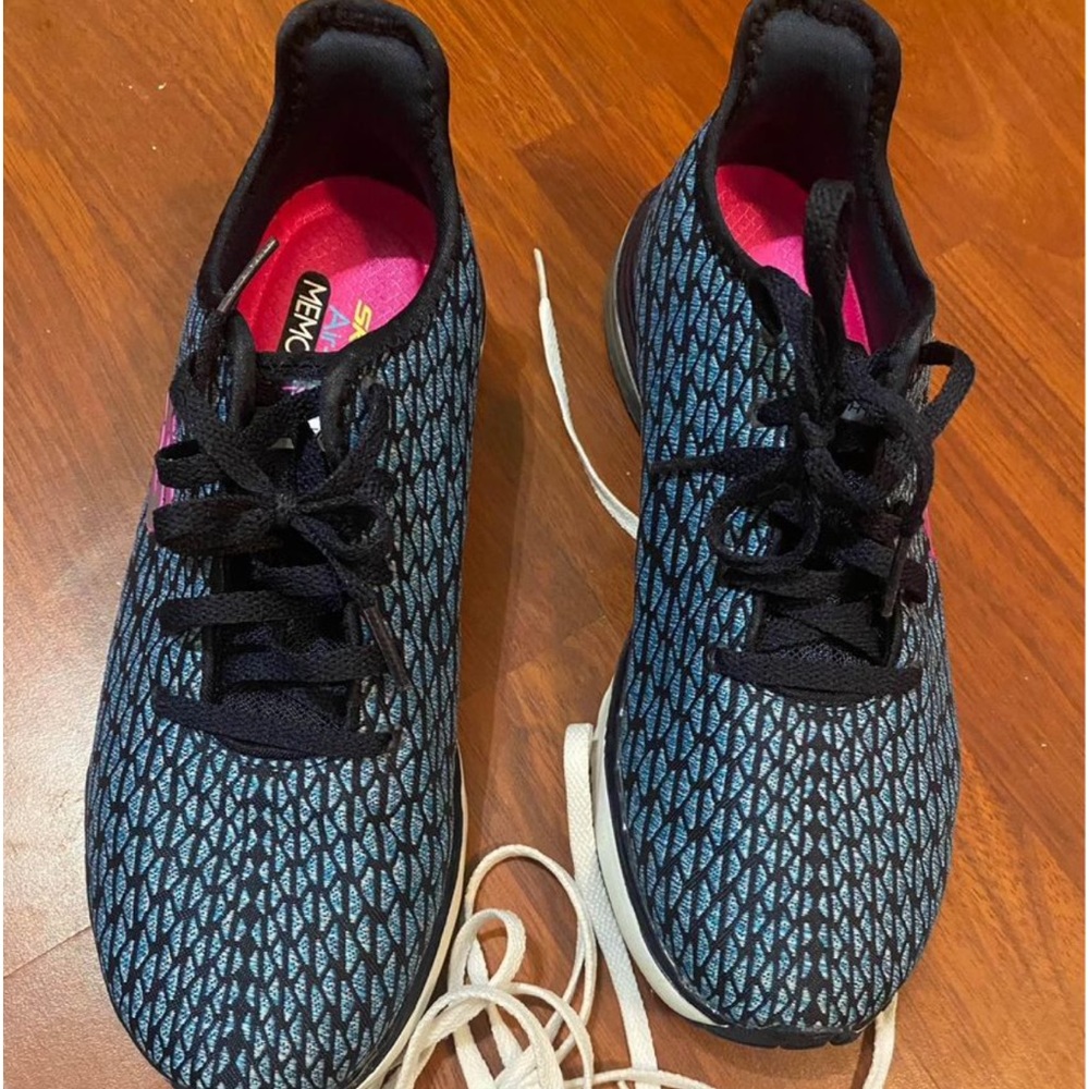 Skechers Memory Foam Women